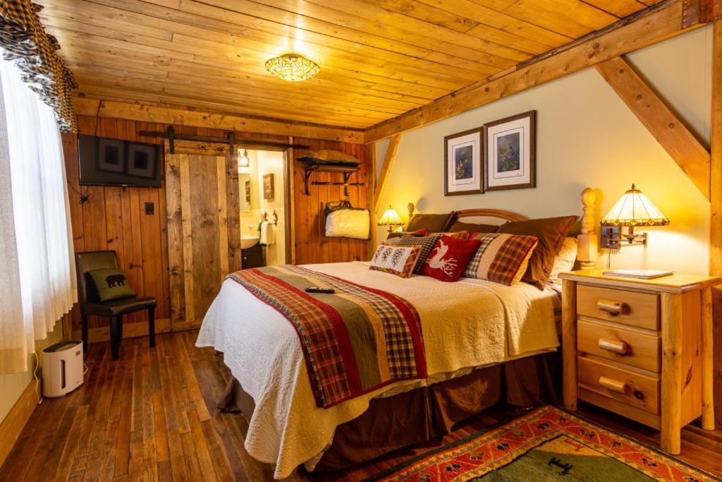 Hemlock Inn โบลวิงร็อค ภายนอก รูปภาพ
